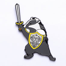 Quest's Reward Pin: Riven Ironclaw - Badger Paladin
