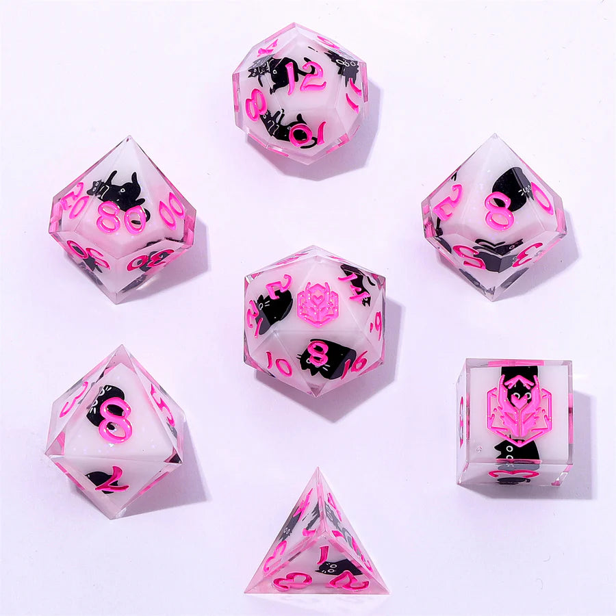 Captured Magic Scardey Cat Dice Set - Sharp Edged Resin